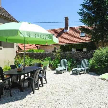 Casa vacanze Villiers-le-bois, 4 Pieces, 7 Personnes - Fr-1-543-96